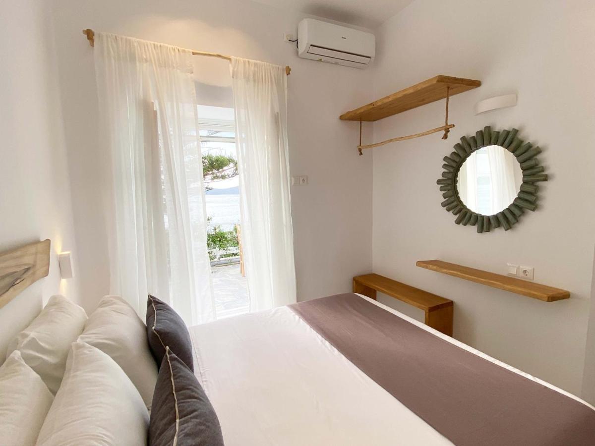 Lyra Seafront Apartment , Paroikia Town Center المظهر الخارجي الصورة